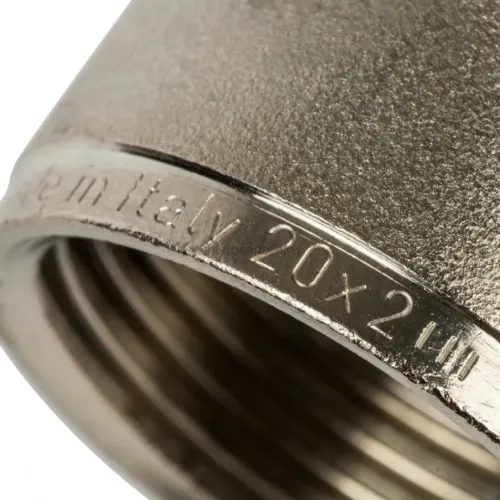 Фитинг компрессионный для труб PE-X 20х2,0х3/4" Stout