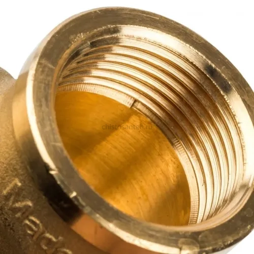 Угольник ВВ 3/4" Stout