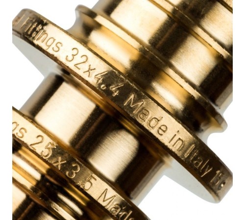 Муфта соединительная переходная 32-25 для труб из сшитого полиэтилена Stout