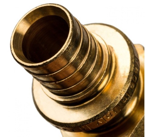 Переходник с наружной резьбой 16xR 1/2" для труб из сшитого полиэтилена Stout