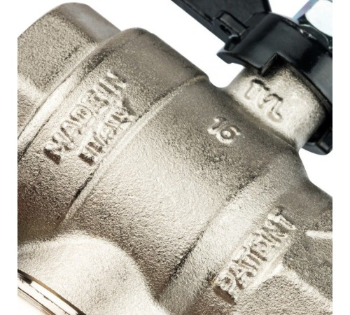 Кран шаровой с фильтром 1", ручка бабочка Stout