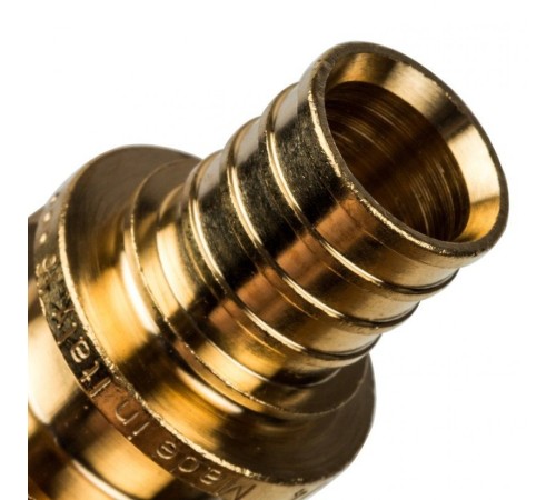 Переходник с наружной резьбой 20xR 3/4" для труб из сшитого полиэтилена Stout