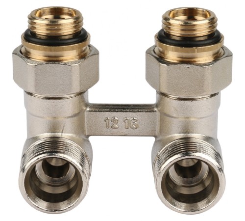 Узел нижнего подключения радиатора 1/2" НР x 3/4" НР, угловой REHAU (РЕХАУ - 12407371001) Узел нижнего подключения радиатора 1/2" НР x 3/4" НР, угловой REHAU (РЕХАУ - 12407371001)