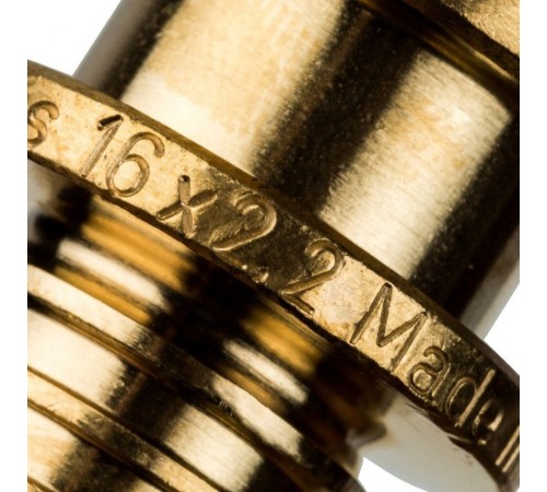 Муфта соединительная равнопроходная 16 Stout