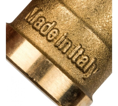 Угольник ВВ 3/8" Stout
