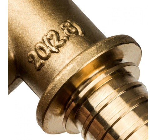 Угольник настенный с креплением 20xRp 3/4" для труб из сшитого полиэтилена Stout